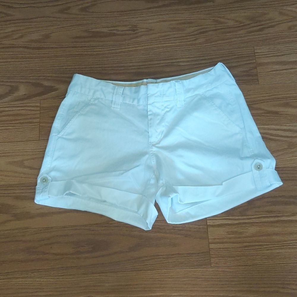Banana Republic  white weekender stretch petite  shorts Sz 6P
